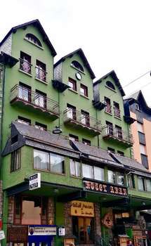 www.hotelaran.net