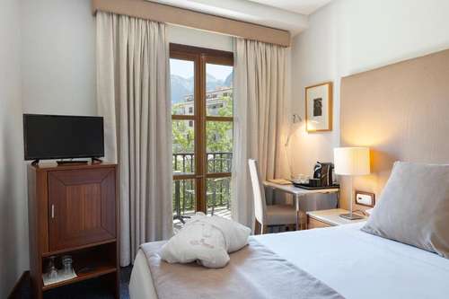 www.granhotelsoller.com