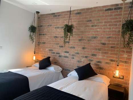 www.hotelriojano.com