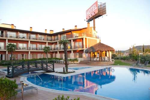 www.hotelislagarena.com