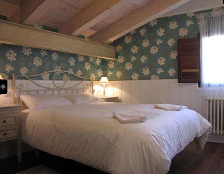 www.lasmusashotel.com