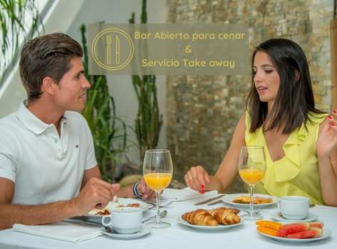 www.hotelrhvinarosaura.com