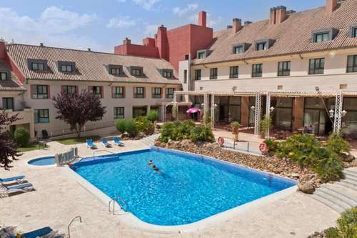 www.hotelantequerahills.com