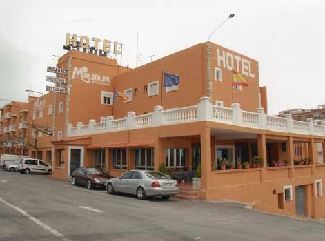 www.hotelmiramar340.com