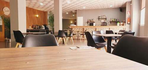 www.hotelvaldemoro.com