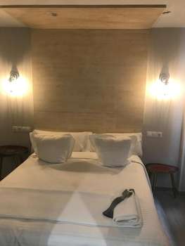 www.hotel-albussanluis.com.es