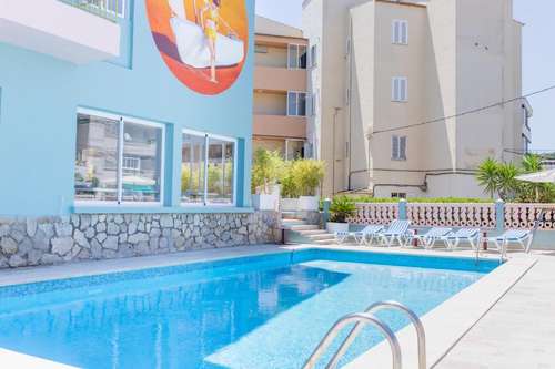 www.hotels4u.es