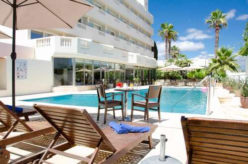 www.hotelparaisobeach.com