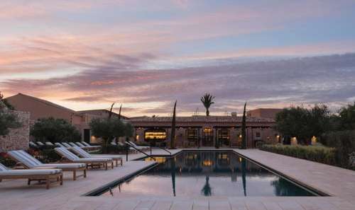 www.hotelcanferrereta.com