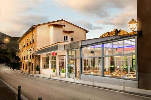 www.hotelparras.com