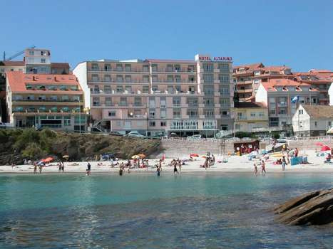 www.hotelaltarino.es