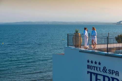 www.hotelterraza.com