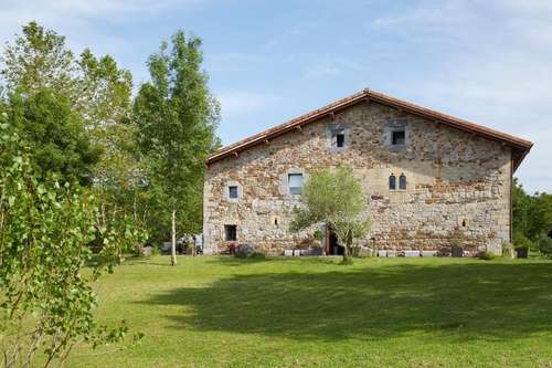 www.hotelunanue.com