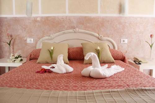 www.4dreamshotel.com