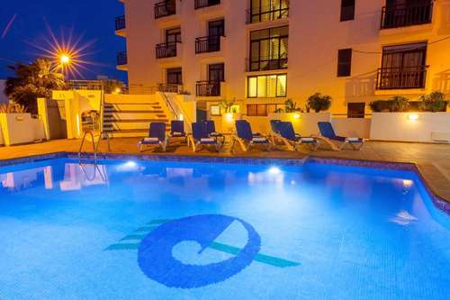 www.hotelgalera.com