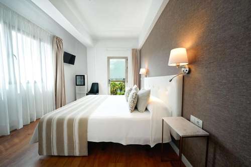 www.hotelmatildelaspalmas.com