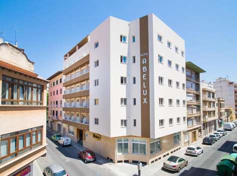 www.hotelabelux.com