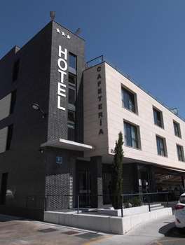 www.hotelriohortega.net