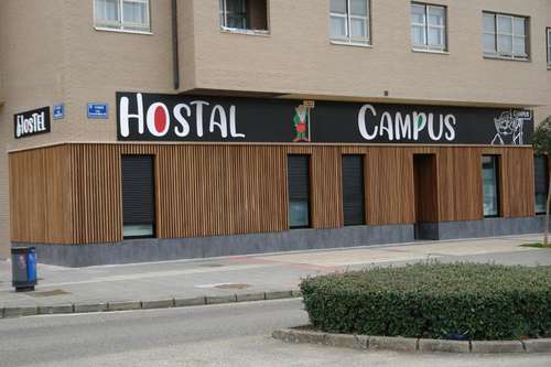 www.hotelcampustavern.es
