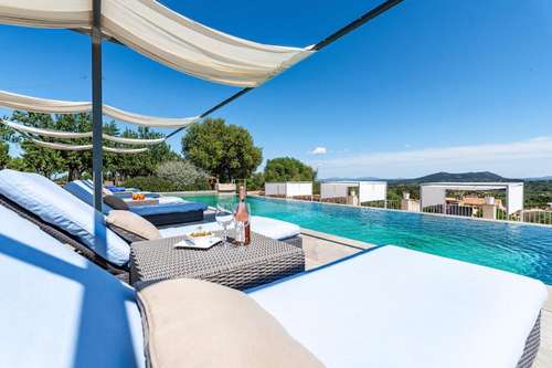 www.hotelsonarnau.com