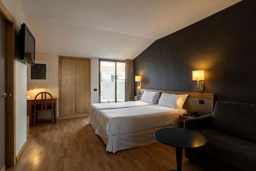 www.hoteljaimei.com