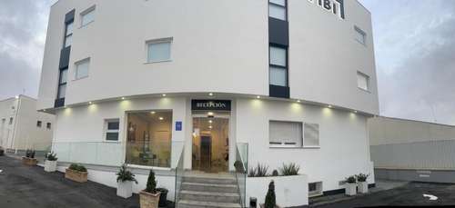 www.hotelibi.com