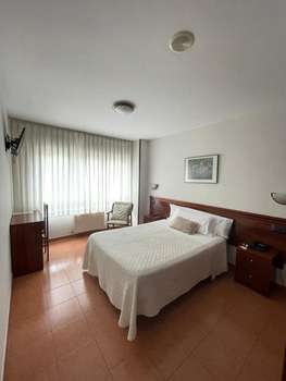 www.hotelvaldes.com