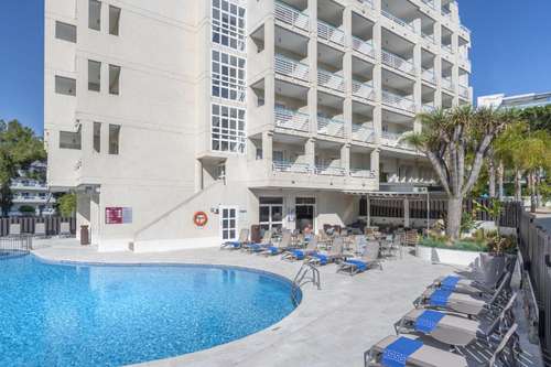 www.acquahotelsalou.com