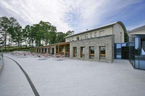 www.hotelparrillaelzangano.com