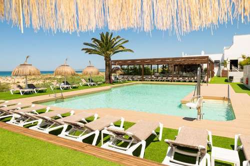 www.antoniohoteles.com