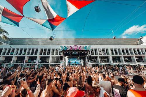 www.ibizarocks.com