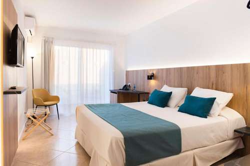 www.hotelalfons.com