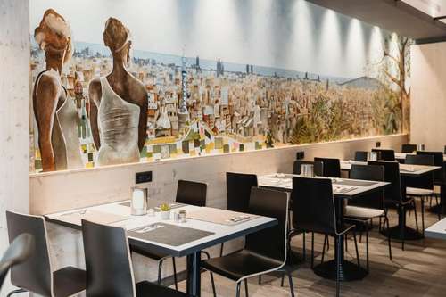 www.hoteltravessera.com