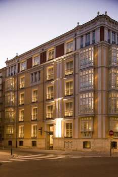 www.hotelgareus.com