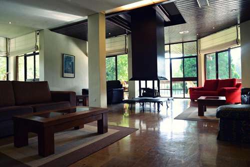 www.hotelbaztan.com