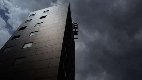 www.hoteliris.com