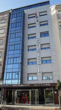 www.hotelavenidapontevedra.com