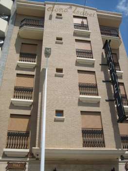 www.hoteldonaisabel.com