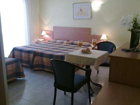 www.felipesegundohotel.com