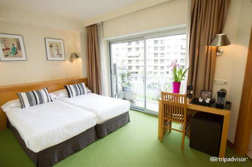 www.hotelzaragozaplaza.com