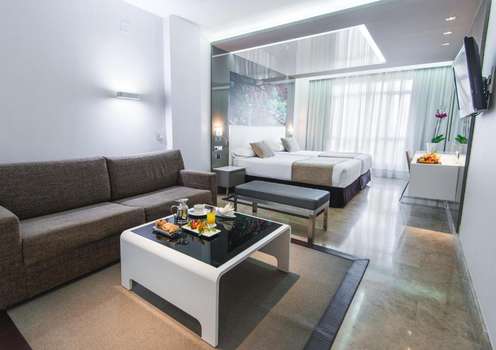www.madrono-hotel.com