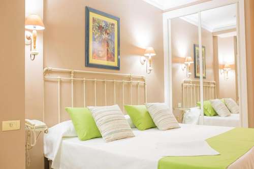 www.hotelrfastoria.com