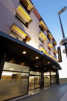 www.hotelciutattarrega.com