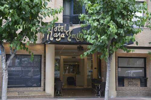 www.hotelcasaemilio.com