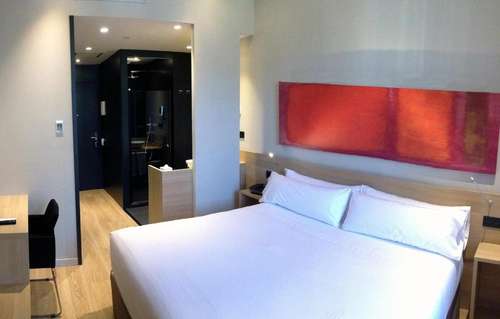www.hotelambit.com