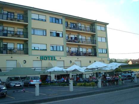 www.brisamarhotel.com