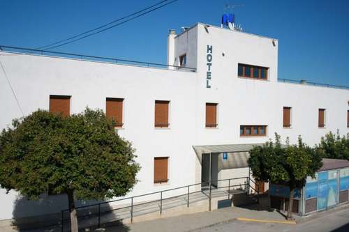 www.hotelalbanta.com