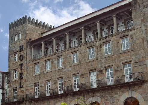 www.hotelcompostela.es