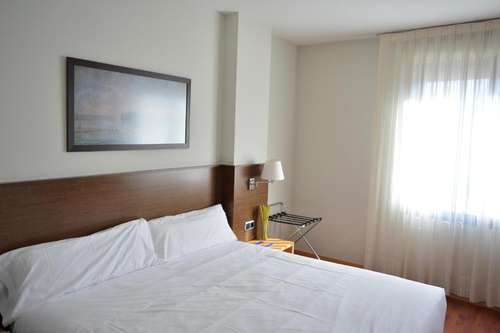 www.hotelpalaciocongresos.com