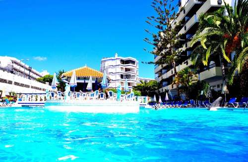 www.hotelreycarlos.com